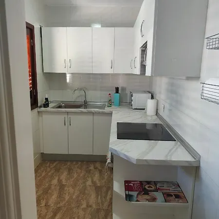 Casa De Leon. Barbacoa Y Garaje Privado. Otel *